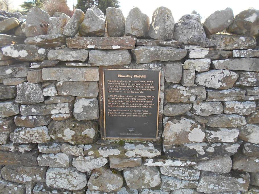 شقة The Granary, Old Corn Mill, Yorkshire Dales West Burton المظهر الخارجي الصورة
